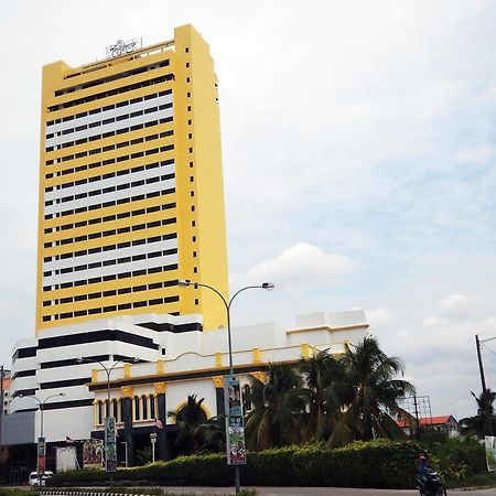 The Emperor Hotel Malacca מראה חיצוני תמונה