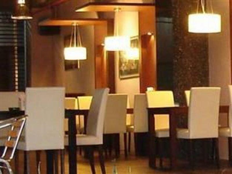 The Emperor Hotel Malacca מראה חיצוני תמונה