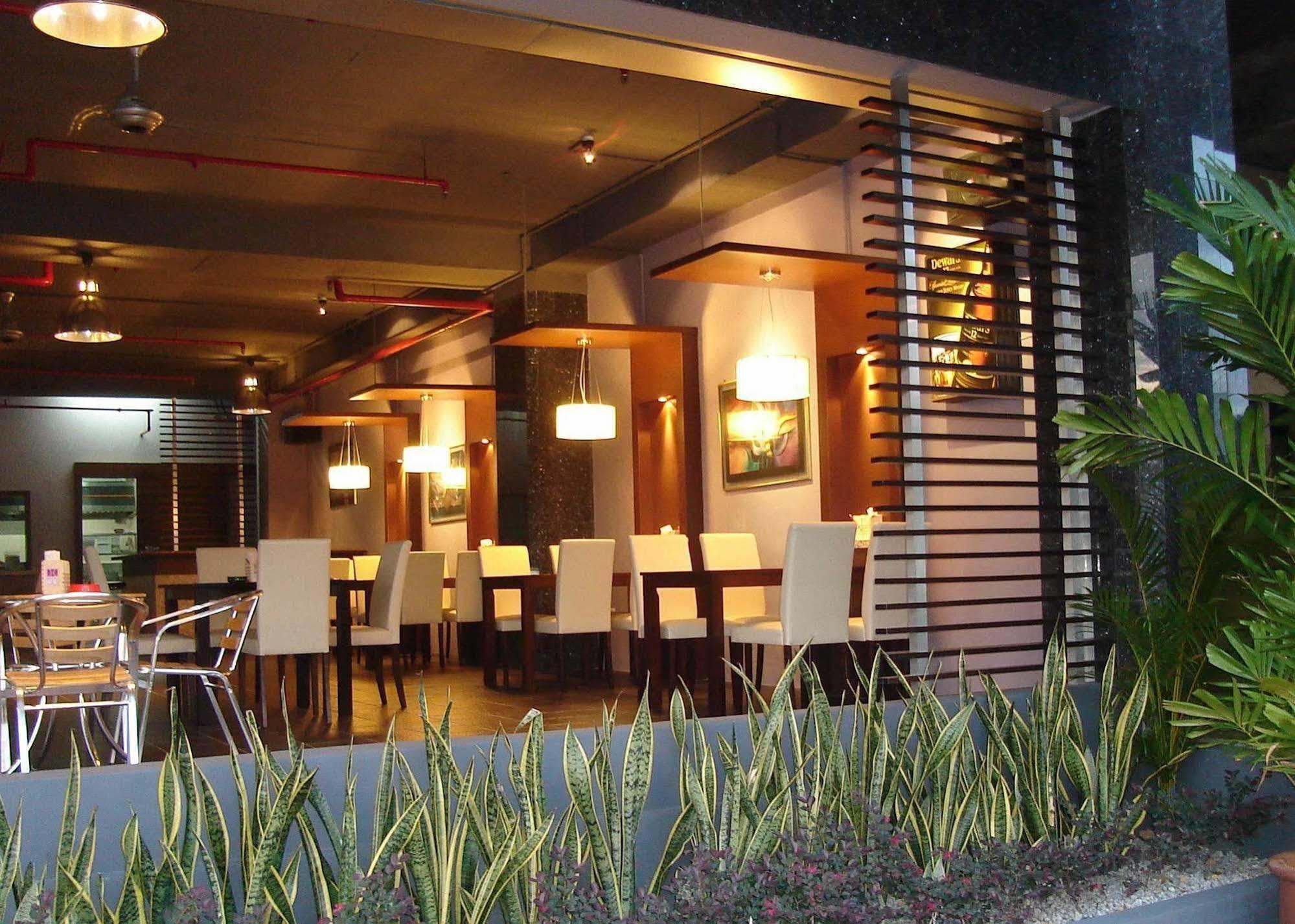The Emperor Hotel Malacca מראה חיצוני תמונה