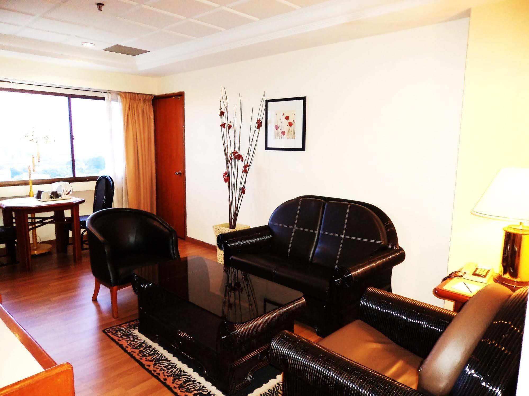 The Emperor Hotel Malacca מראה חיצוני תמונה