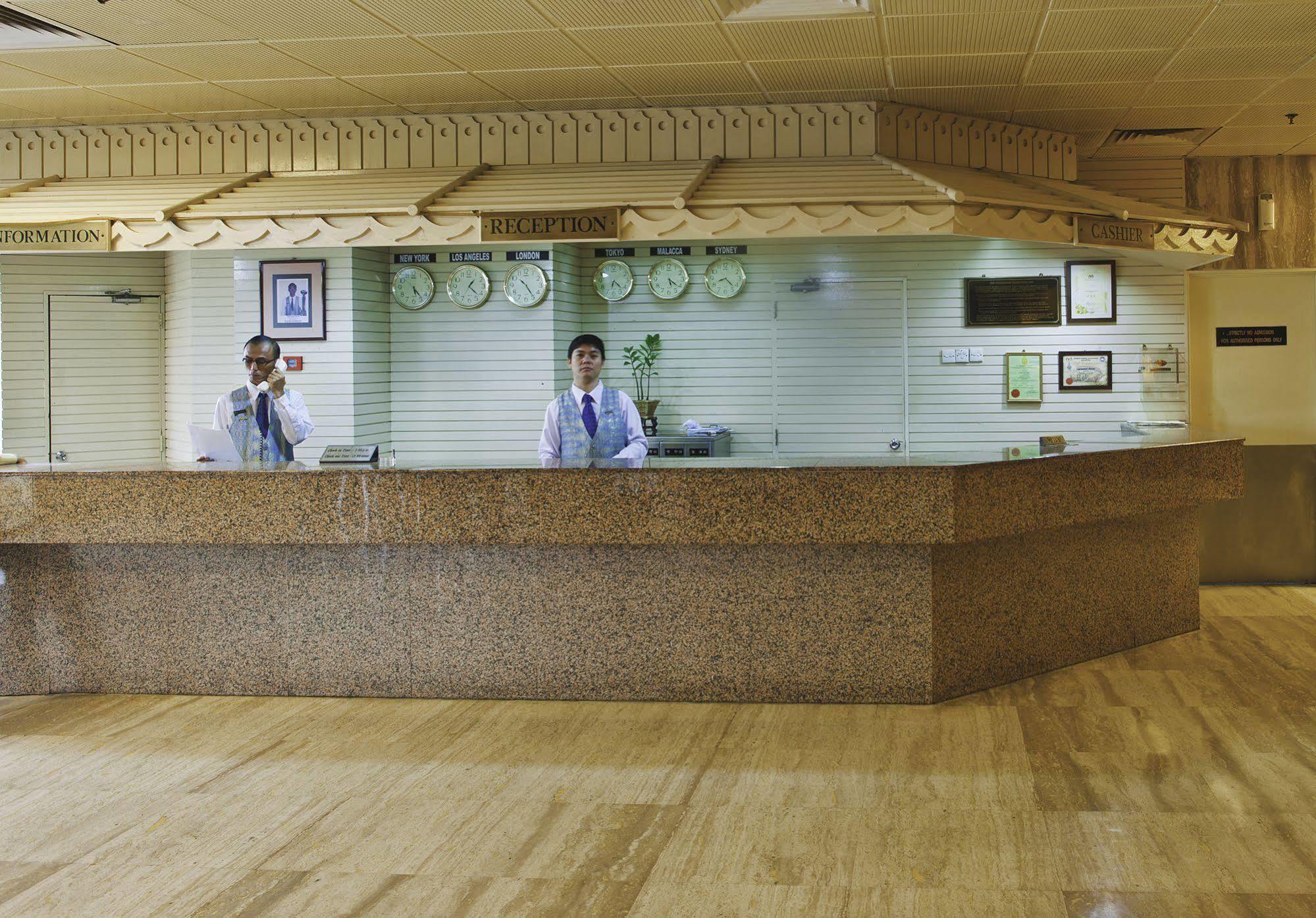 The Emperor Hotel Malacca מראה חיצוני תמונה